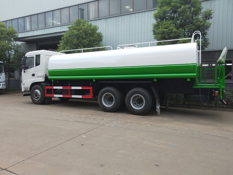 東風(fēng)20噸灑水車圖片 東風(fēng)20噸灑水車圖片