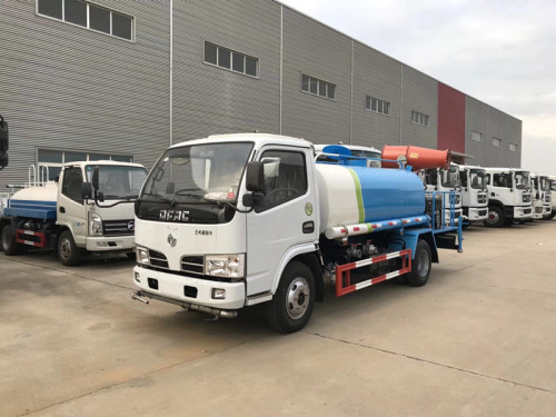 淄博灑水車(chē)銷(xiāo)售價(jià)格 淄博灑水車(chē)銷(xiāo)售價(jià)格