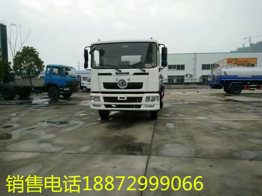 東風(fēng)灑水車(chē) 東風(fēng)灑水車(chē)