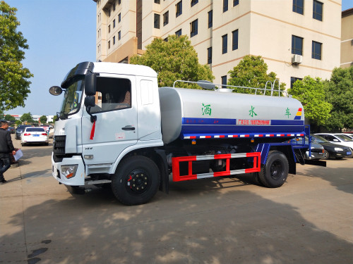 河北灑水車那里有賣的,湖北灑水車價(jià)格報(bào)價(jià)-東風(fēng)灑水車有限公司 河北灑水車那里有賣的,湖北灑水車價(jià)格報(bào)價(jià)-東風(fēng)灑水車有限公司