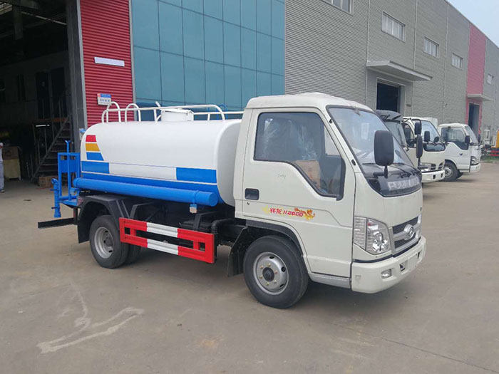3噸灑水車(chē) 3噸灑水車(chē)
