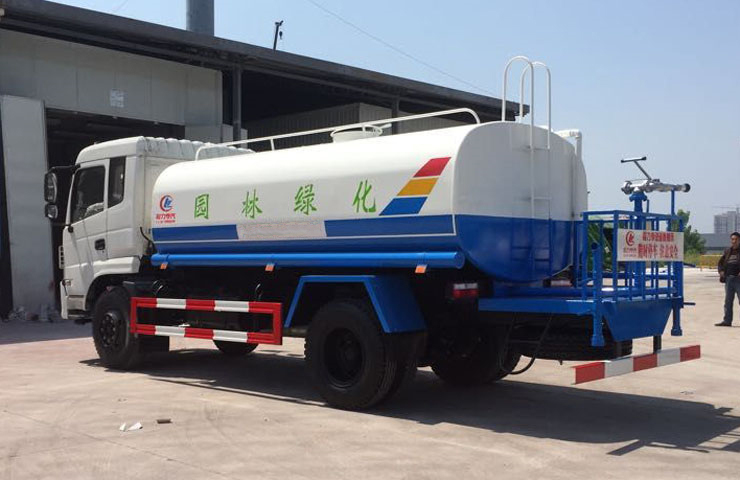 灑水車音樂的重要性及灑水車耗油量-湖北程力灑水車 灑水車音樂的重要性及灑水車耗油量-湖北程力灑水車