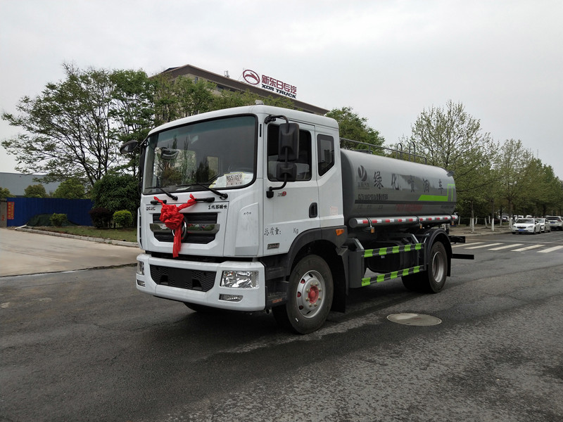 環(huán)衛(wèi)灑水車_東風(fēng)綠化灑水車價格_程力灑水車廠家報價 環(huán)衛(wèi)灑水車_東風(fēng)綠化灑水車價格_程力灑水車廠家報價