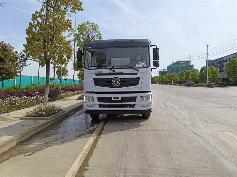 灑水車工廠直銷-價格美麗產品質量好,年底灑水車活動中-歡迎來工廠下單 灑水車工廠直銷-價格美麗產品質量好,年底灑水車活動中-歡迎來工廠下單