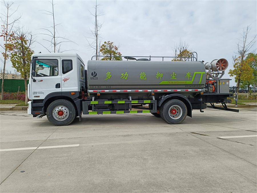 東風(fēng)D9灑水車-東風(fēng)D9灑水車12方新的廠家報(bào)價(jià)-盈通汽車 東風(fēng)D9灑水車-東風(fēng)D9灑水車12方新的廠家報(bào)價(jià)-盈通汽車