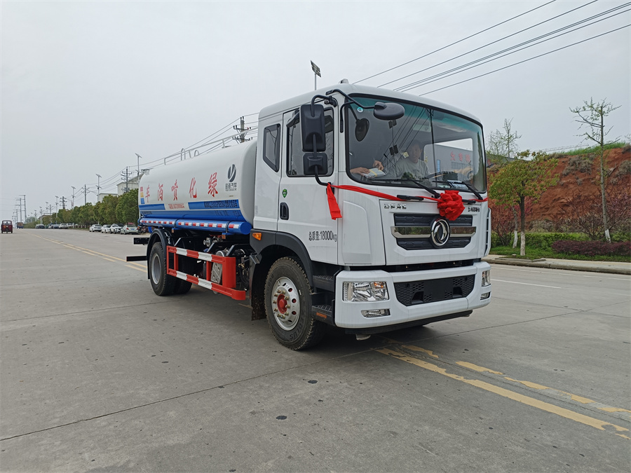 灑水車-灑水車精選優(yōu)質(zhì)貨源-湖北盈通精選商家廠家 title=